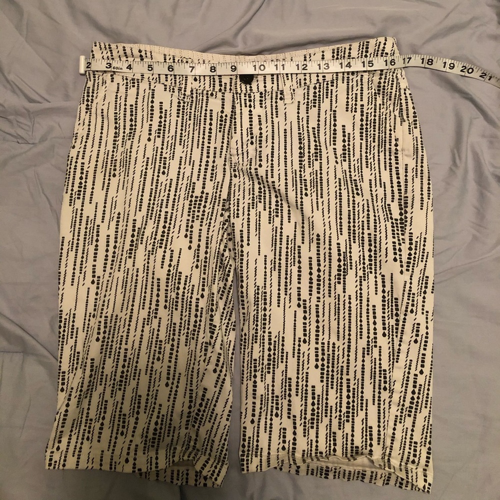 Volcom capris - Picture 5 of 6